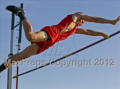 Thumbnail 1 in Titan Top 9 Invitational (Boys Pole Vault) photogallery.