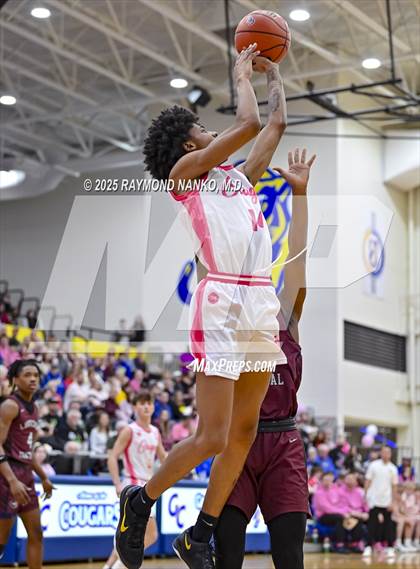 Thumbnail 2 in Lawrence Central @ Greenfield-Central photogallery.
