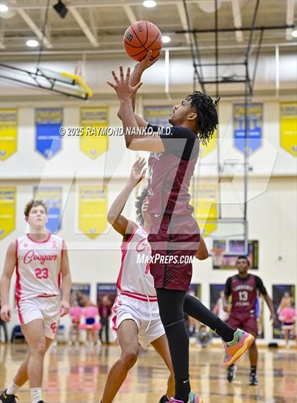 Thumbnail 2 in Lawrence Central @ Greenfield-Central photogallery.