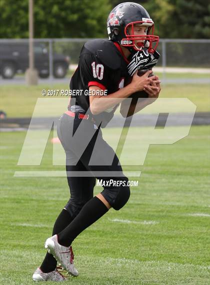 Thumbnail 2 in North @ Muskego photogallery.