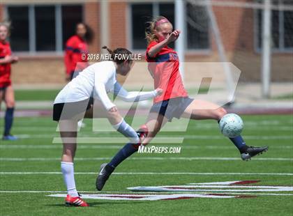 Thumbnail 2 in Marcus vs. Allen (UIL 6A Region 1 Finals) photogallery.