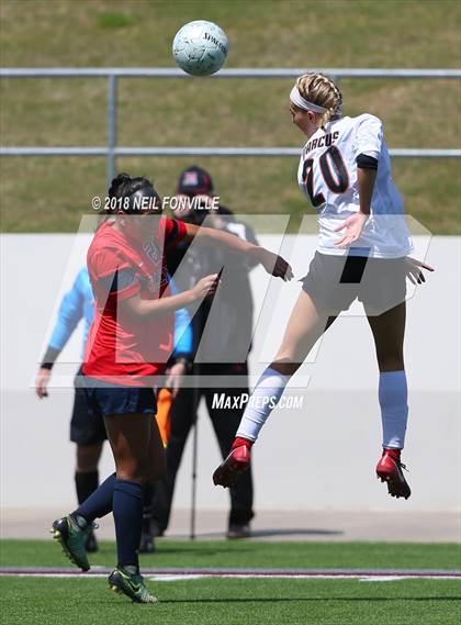 Thumbnail 2 in Marcus vs. Allen (UIL 6A Region 1 Finals) photogallery.