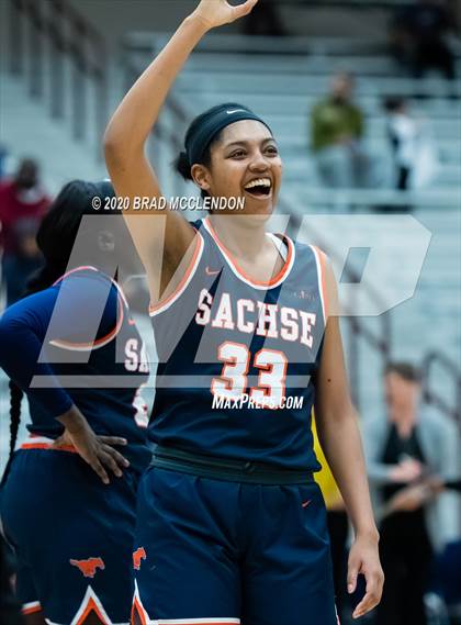 Thumbnail 3 in Sachse vs Rowlett photogallery.