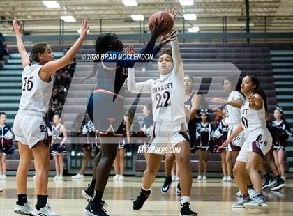 Thumbnail 1 in Sachse vs Rowlett photogallery.