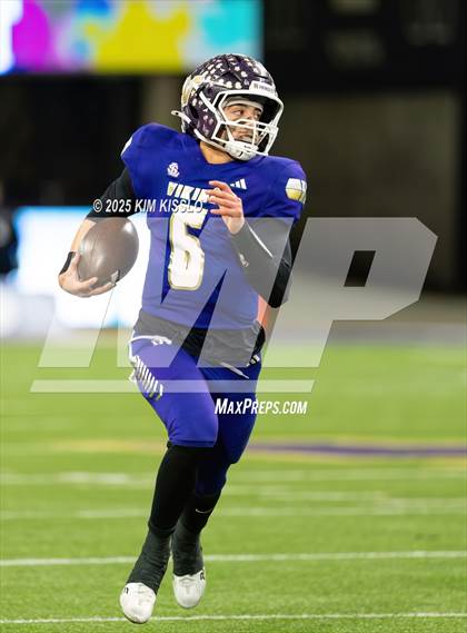 Thumbnail 3 in Sumner @ Lake Stevens (WIAA 4A Final) photogallery.