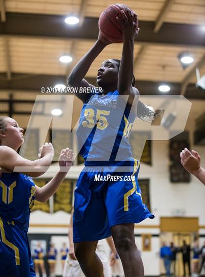 Thumbnail 3 in Lakeside vs. Hot Springs photogallery.