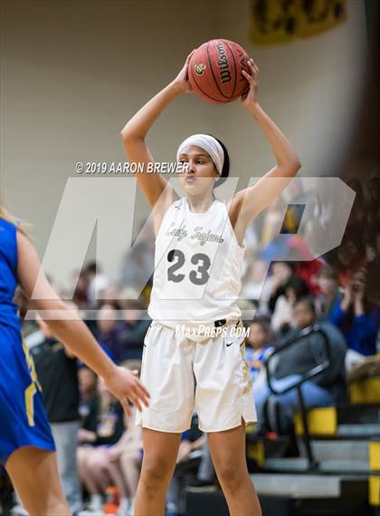Thumbnail 3 in Lakeside vs. Hot Springs photogallery.