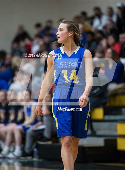 Thumbnail 1 in Lakeside vs. Hot Springs photogallery.