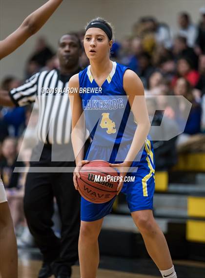 Thumbnail 1 in Lakeside vs. Hot Springs photogallery.
