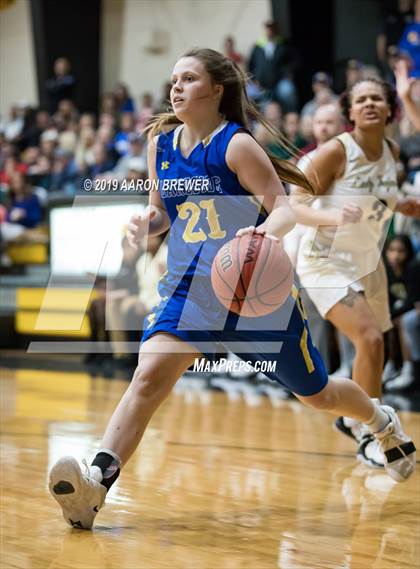 Thumbnail 1 in Lakeside vs. Hot Springs photogallery.