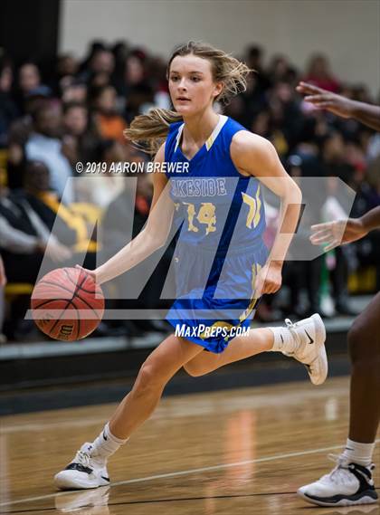 Thumbnail 1 in Lakeside vs. Hot Springs photogallery.
