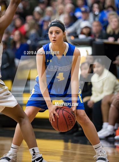 Thumbnail 2 in Lakeside vs. Hot Springs photogallery.