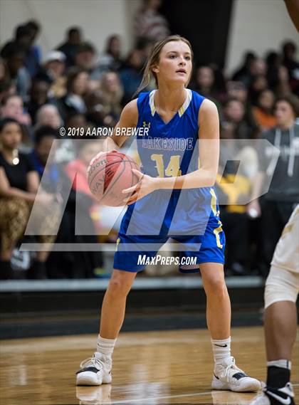 Thumbnail 1 in Lakeside vs. Hot Springs photogallery.