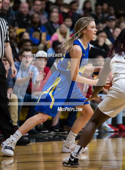 Thumbnail 3 in Lakeside vs. Hot Springs photogallery.