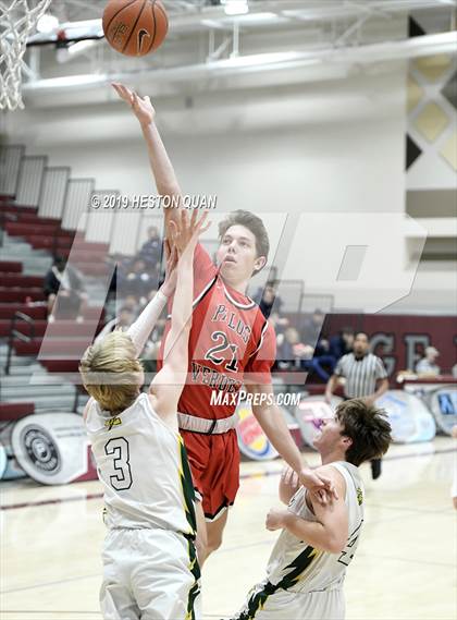 Thumbnail 3 in Edison vs. Palos Verdes (Rancho Mirage Holiday Invitational) photogallery.