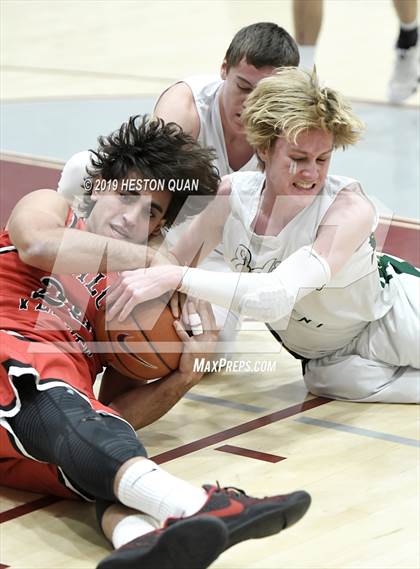 Thumbnail 3 in Edison vs. Palos Verdes (Rancho Mirage Holiday Invitational) photogallery.