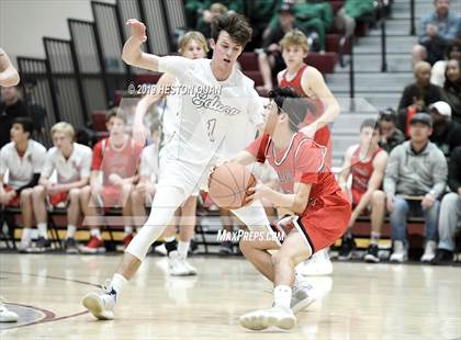 Thumbnail 1 in Edison vs. Palos Verdes (Rancho Mirage Holiday Invitational) photogallery.