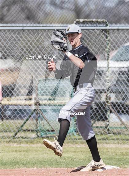 Thumbnail 2 in Lipan vs Comanche (Gorman Tournament) photogallery.