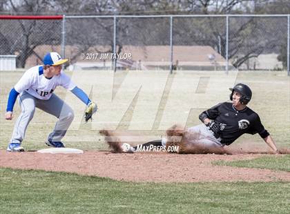 Thumbnail 2 in Lipan vs Comanche (Gorman Tournament) photogallery.