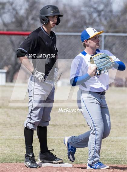 Thumbnail 1 in Lipan vs Comanche (Gorman Tournament) photogallery.