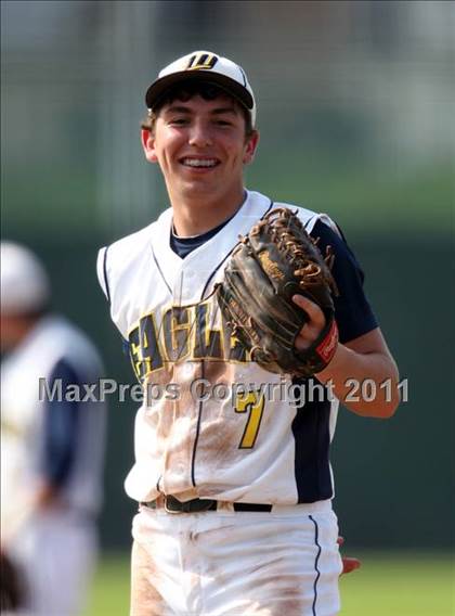 Thumbnail 2 in Wayne @ Batavia (Section V Class A Quarterfinal) photogallery.