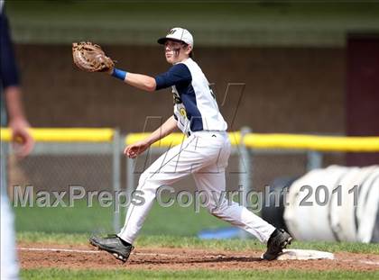 Thumbnail 3 in Wayne @ Batavia (Section V Class A Quarterfinal) photogallery.