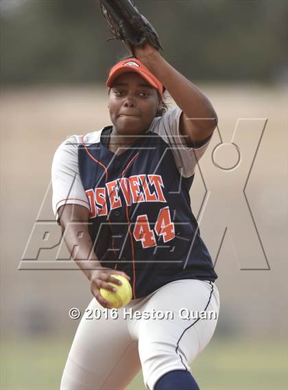 Thumbnail 2 in Roosevelt vs. Mission Viejo (Michelle Carew Classic) photogallery.