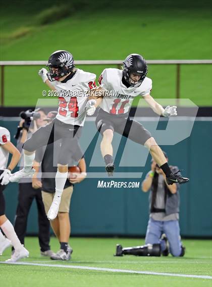 Thumbnail 1 in Argyle vs. Stephenville (UIL 4A D1 Area) photogallery.