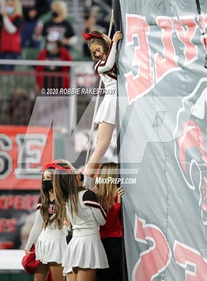 Thumbnail 1 in Argyle vs. Stephenville (UIL 4A D1 Area) photogallery.