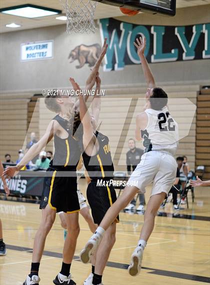 Thumbnail 2 in Foothill @ Aliso Niguel photogallery.