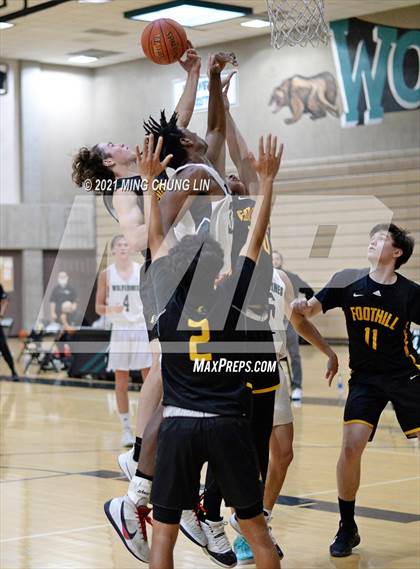 Thumbnail 1 in Foothill @ Aliso Niguel photogallery.