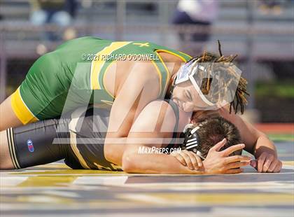 Thumbnail 1 in Red Bank Catholic vs Point Pleasant Boro photogallery.