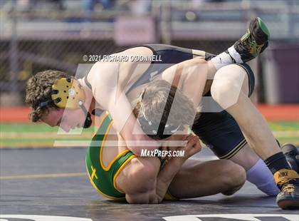 Thumbnail 3 in Red Bank Catholic vs Point Pleasant Boro photogallery.