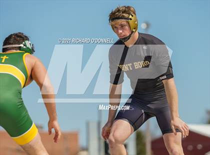 Thumbnail 1 in Red Bank Catholic vs Point Pleasant Boro photogallery.
