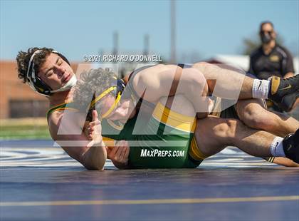 Thumbnail 1 in Red Bank Catholic vs Point Pleasant Boro photogallery.