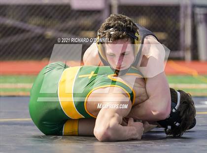 Thumbnail 2 in Red Bank Catholic vs Point Pleasant Boro photogallery.