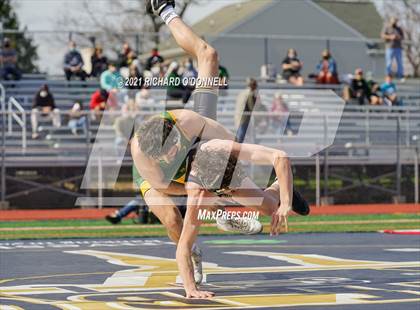 Thumbnail 3 in Red Bank Catholic vs Point Pleasant Boro photogallery.
