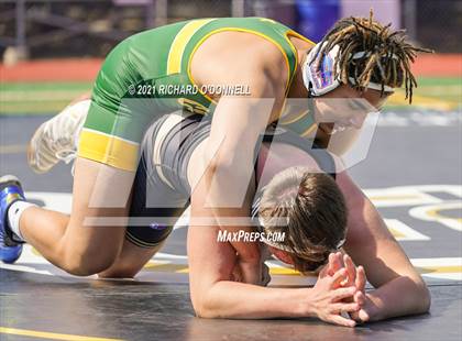 Thumbnail 1 in Red Bank Catholic vs Point Pleasant Boro photogallery.