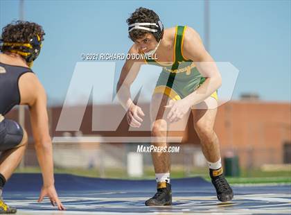 Thumbnail 2 in Red Bank Catholic vs Point Pleasant Boro photogallery.
