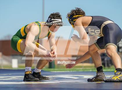 Thumbnail 1 in Red Bank Catholic vs Point Pleasant Boro photogallery.