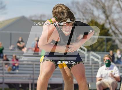 Thumbnail 3 in Red Bank Catholic vs Point Pleasant Boro photogallery.