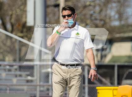 Thumbnail 3 in Red Bank Catholic vs Point Pleasant Boro photogallery.