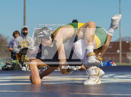 Thumbnail 1 in Red Bank Catholic vs Point Pleasant Boro photogallery.