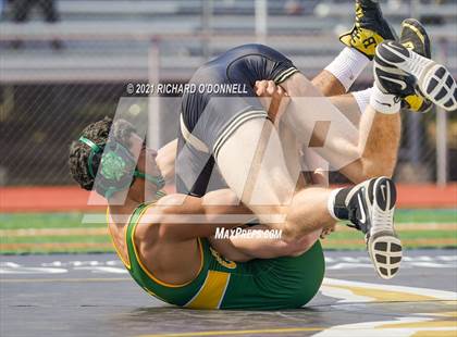 Thumbnail 2 in Red Bank Catholic vs Point Pleasant Boro photogallery.
