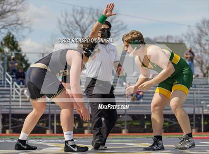 Thumbnail 2 in Red Bank Catholic vs Point Pleasant Boro photogallery.
