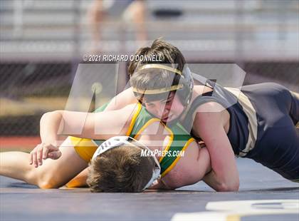 Thumbnail 2 in Red Bank Catholic vs Point Pleasant Boro photogallery.