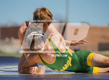 Thumbnail 1 in Red Bank Catholic vs Point Pleasant Boro photogallery.