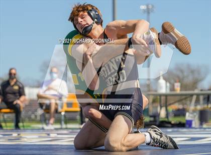Thumbnail 3 in Red Bank Catholic vs Point Pleasant Boro photogallery.