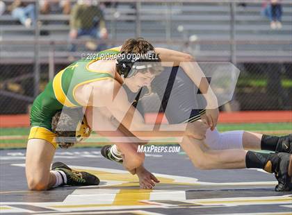 Thumbnail 1 in Red Bank Catholic vs Point Pleasant Boro photogallery.