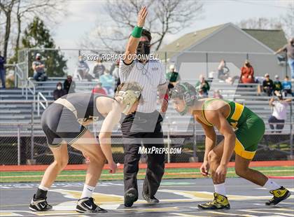 Thumbnail 2 in Red Bank Catholic vs Point Pleasant Boro photogallery.